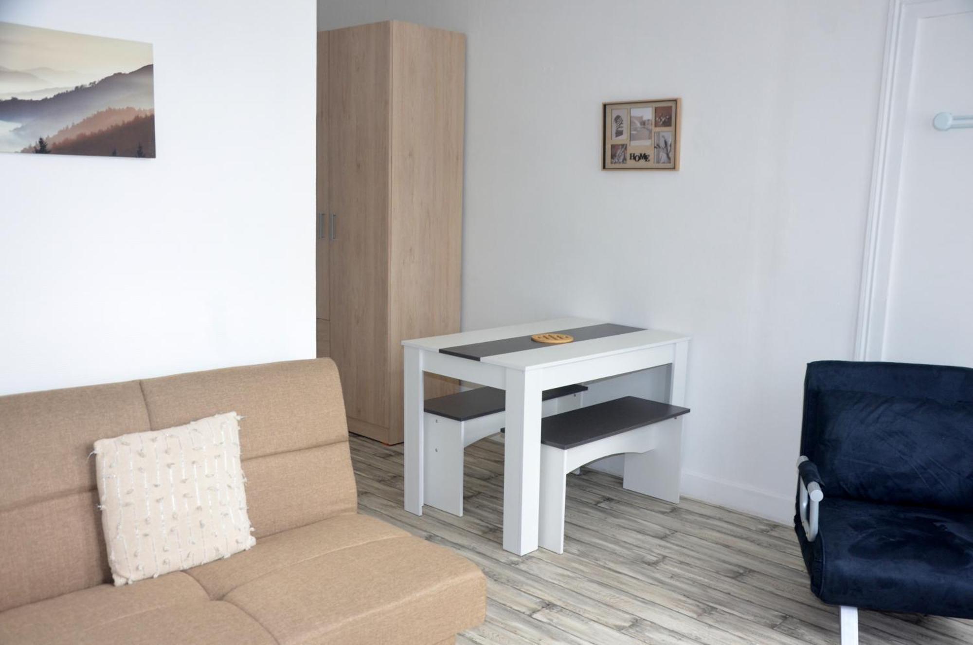 Studio "Au Bord De L'Eau" 2 Chambon-sur-Voueize Ngoại thất bức ảnh