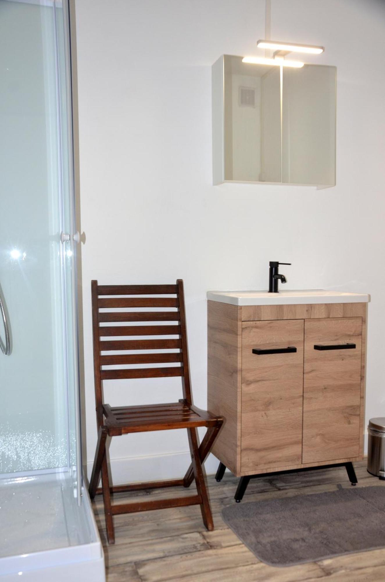 Studio "Au Bord De L'Eau" 2 Chambon-sur-Voueize Ngoại thất bức ảnh